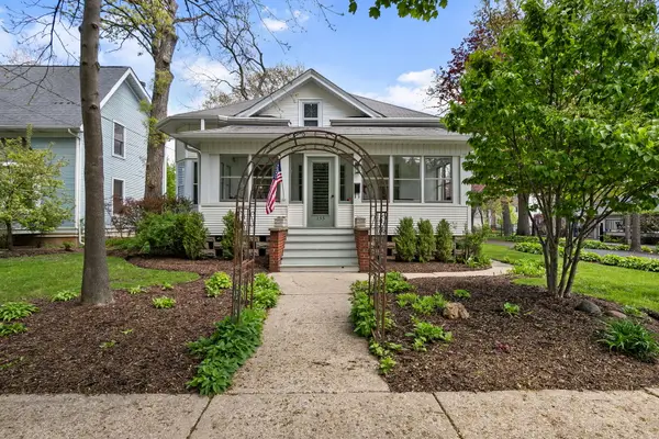 155 S Slusser Street, Grayslake, IL 60030