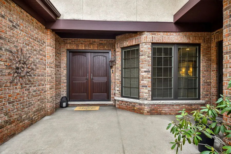 2009 Mackenzie Place #2009, Wheaton, IL 60187 - #2