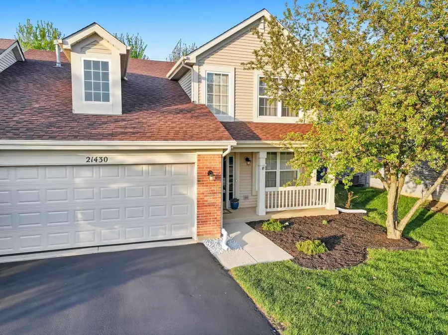 21430 Carlton Street, Crest Hill, IL 60403 - #2