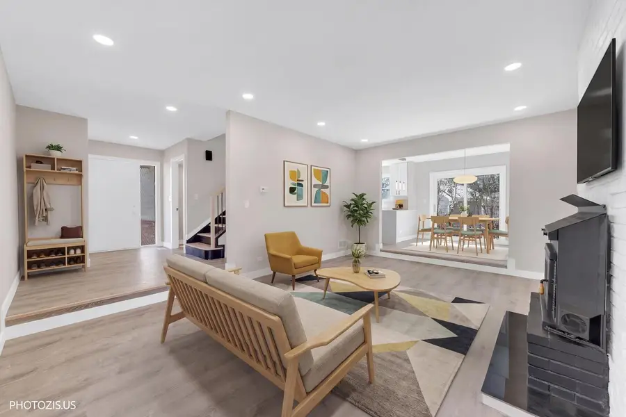 642 Williams Court, Gurnee, IL 60031 - #3