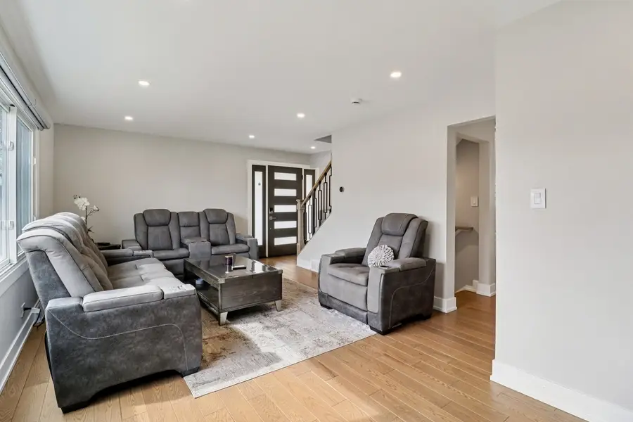 9262 N Woodland Drive, Niles, IL 60714 - #3