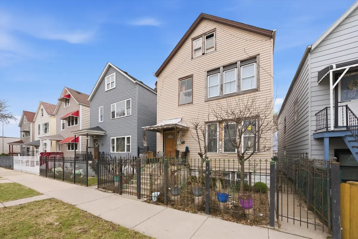 4937 S Hoyne Avenue, Chicago, IL 60609 - #1