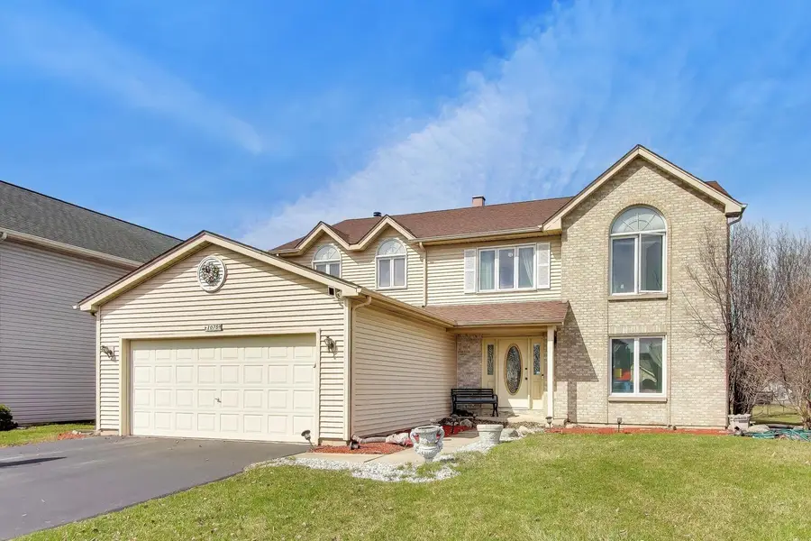 1075 Longford Road, Bartlett, IL 60103 - #2