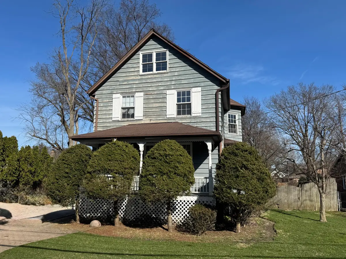 933 Harms Road, Glenview, IL 60025 - #1