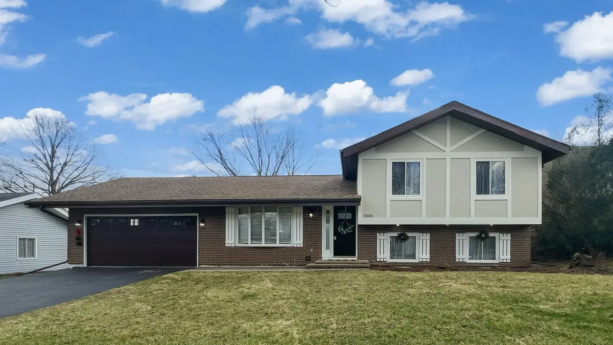 5505 W Shore Drive, McHenry, IL 60050 - #1