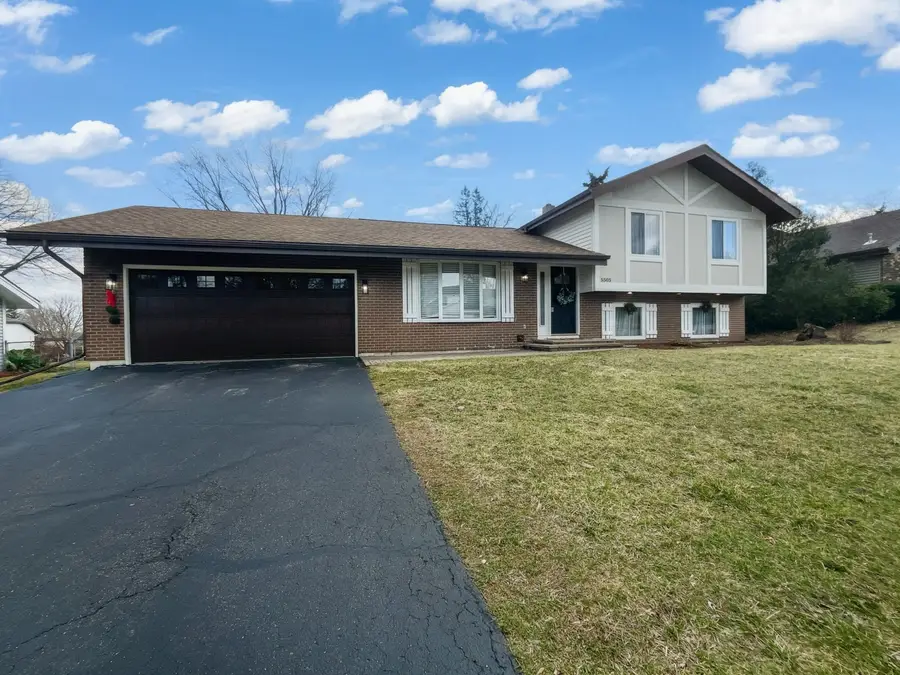 5505 W Shore Drive, McHenry, IL 60050 - #2