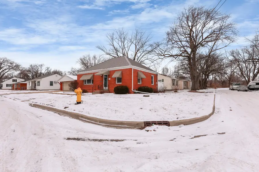1428 Pickwick Street, Ottawa, IL 61350 - #3