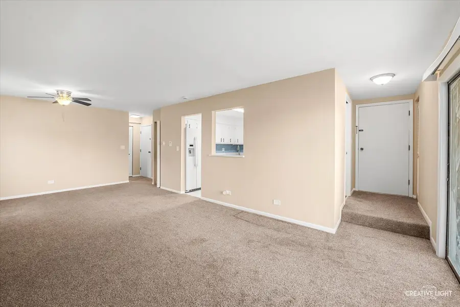 109 Gregory Street #13, Aurora, IL 60504 - #3