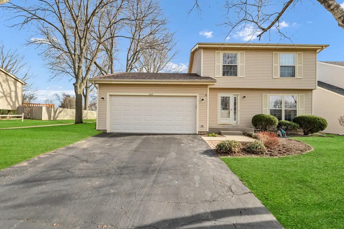 842 Pin Oak Circle, Cary, IL 60013 - #1