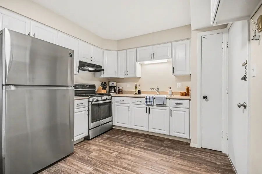 1320 Lore Lane #107B, Lombard, IL 60148 - #3