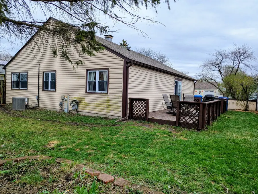 16 Afton Drive, Montgomery, IL 60538 - #3