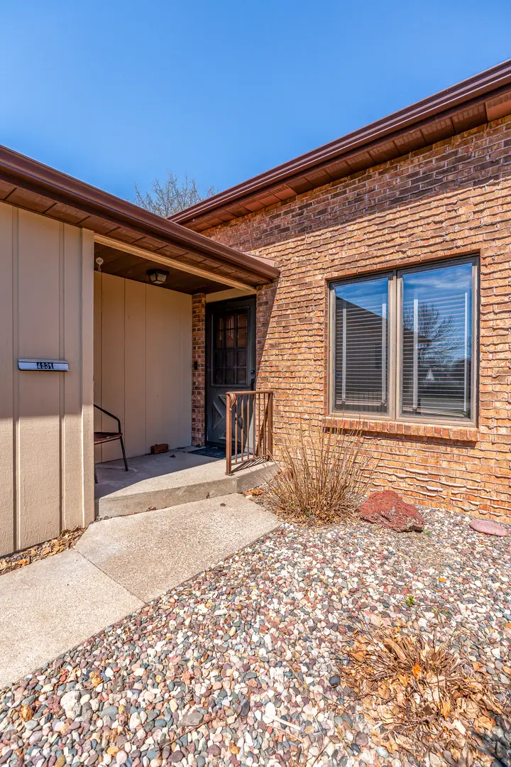 4231 26th Avenue, Moline, IL 61265 - #2