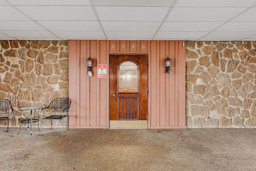 9520 Mayfield Avenue S #111N, Oak Lawn, IL 60453 - #3