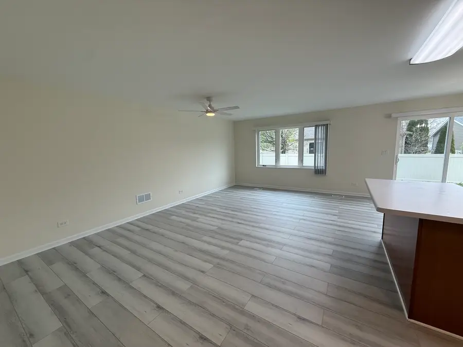 922 Bergera Street W, Braidwood, IL 60408 - #3