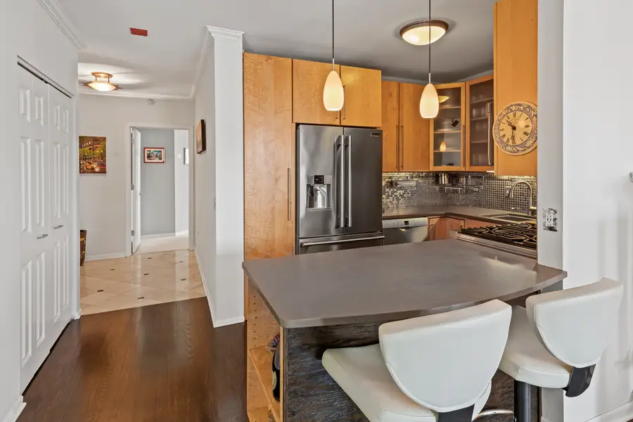 630 N State Street #2601, Chicago, IL 60654 - #3