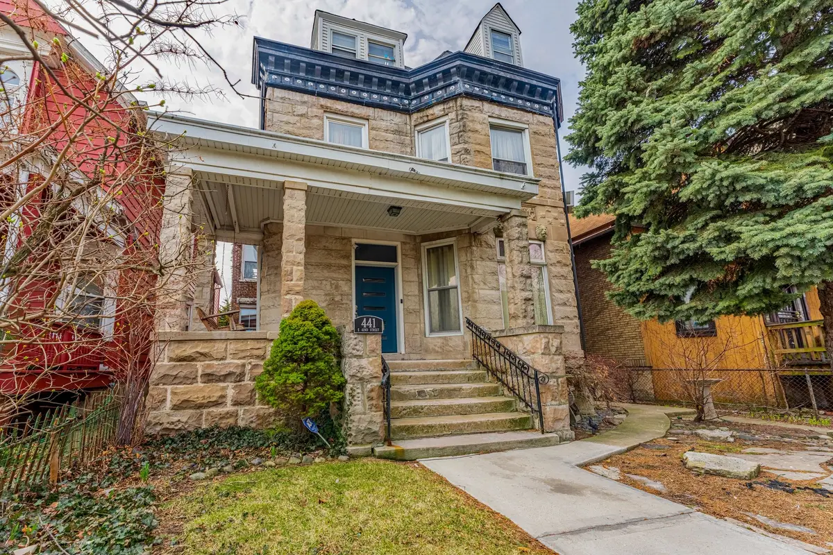 441 E 42nd Street, Chicago, IL 60653 - #1