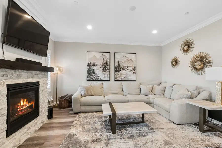 14256 Lacey Drive, Lemont, IL 60439 - #2