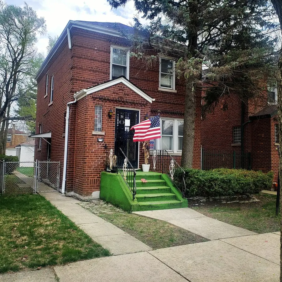 10529 S Eberhart Avenue, Chicago, IL 60628 - #2