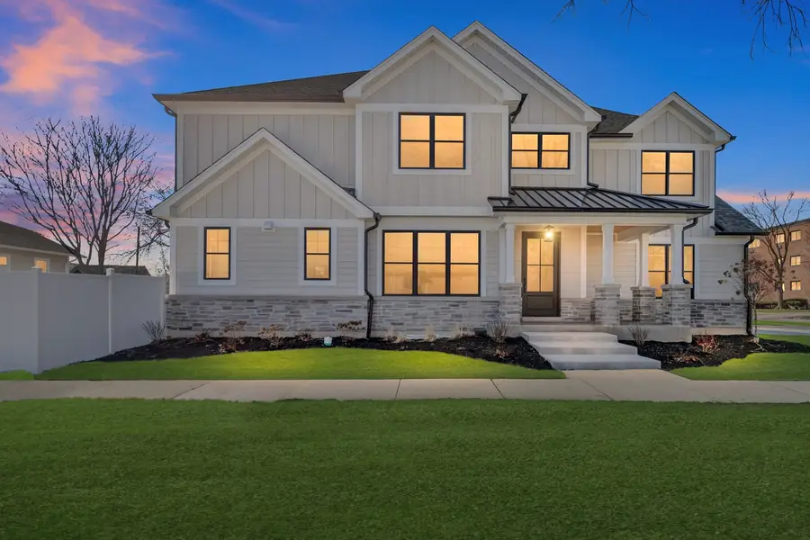 170 W Armitage Avenue, Elmhurst, IL 60126 - #2