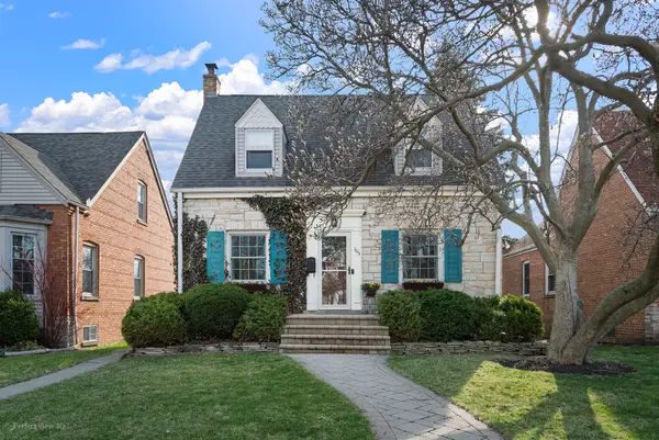 105 N Lincoln Avenue, Park Ridge, IL 60068