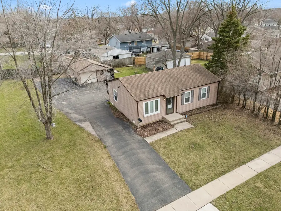 25 Mccabe Drive, Streamwood, IL 60107 - #3