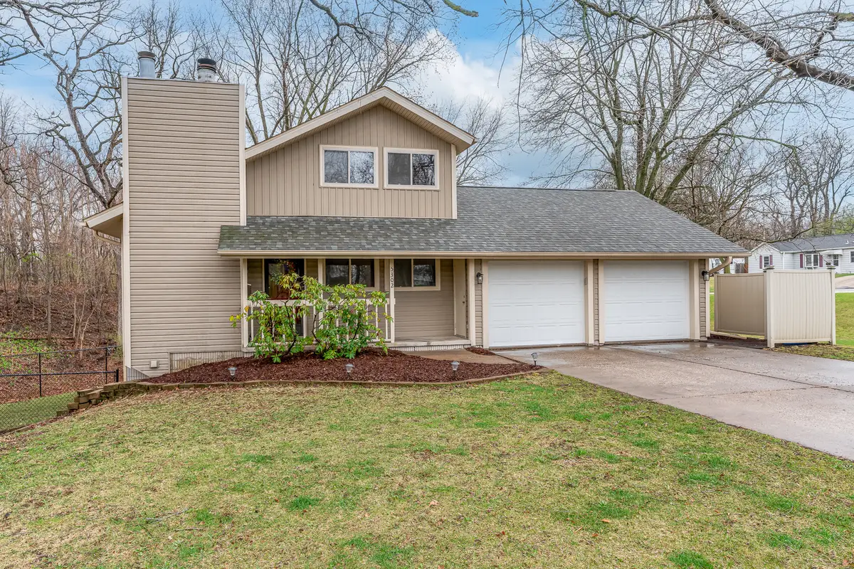 5302 32nd Avenue, Moline, IL 61265 - #1