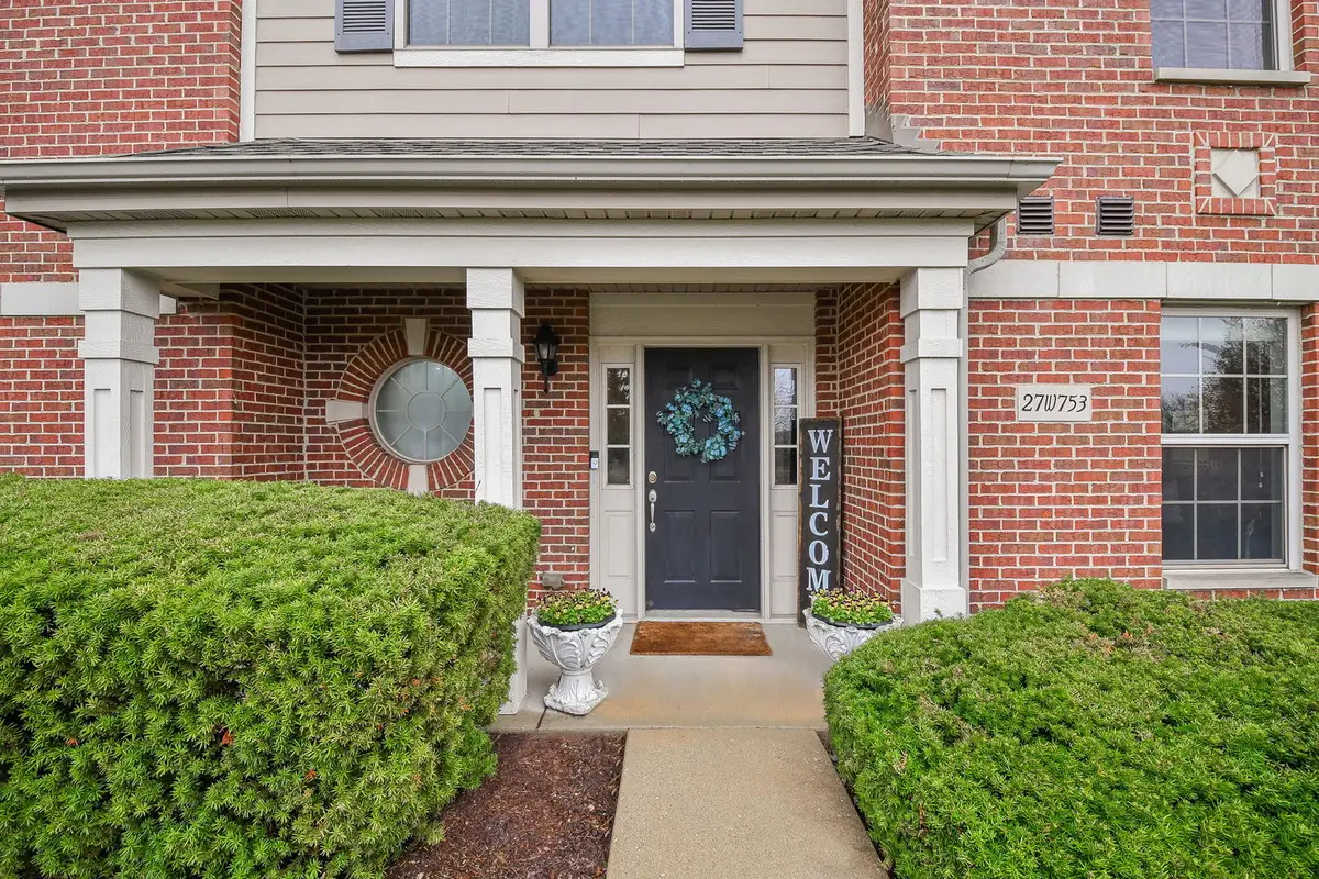 27W753 S Meadowview Drive #1, Winfield, IL 60190 - #1