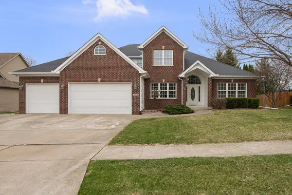 8903 Highland Drive, Rock Island, IL 61201