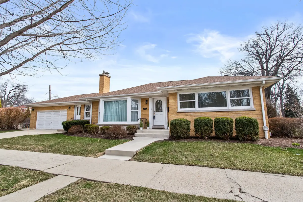 6034 Grove Court, Morton Grove, IL 60053 - #1