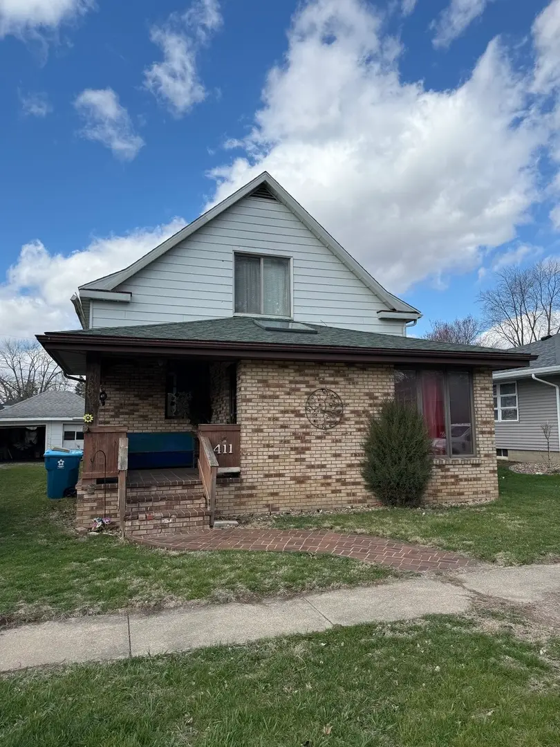 411 W Humiston Street, Pontiac, IL 61764 - #1