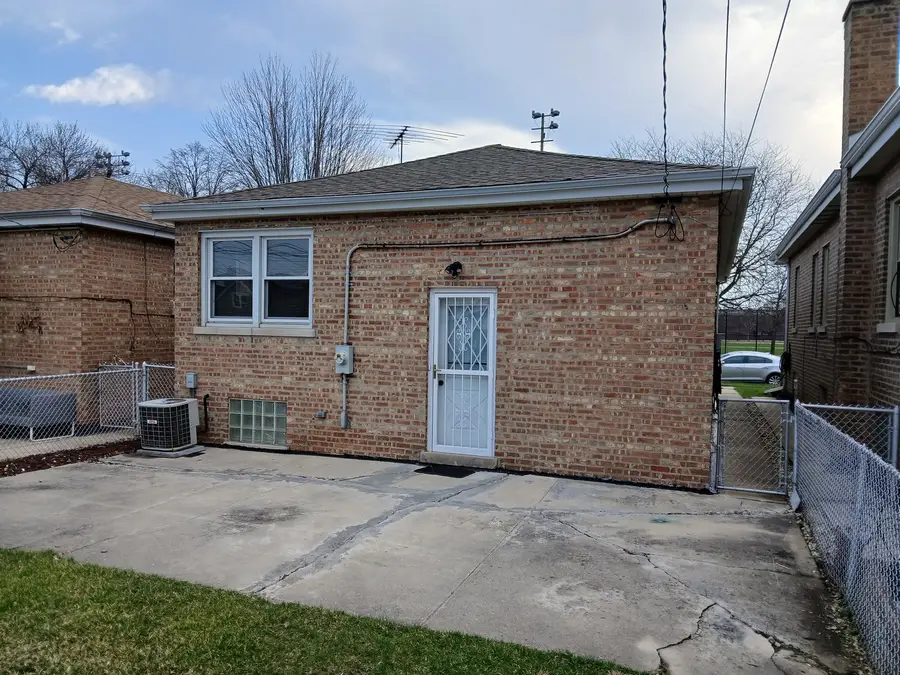 Address Withheld By Seller, Chicago, IL 60638 - #3