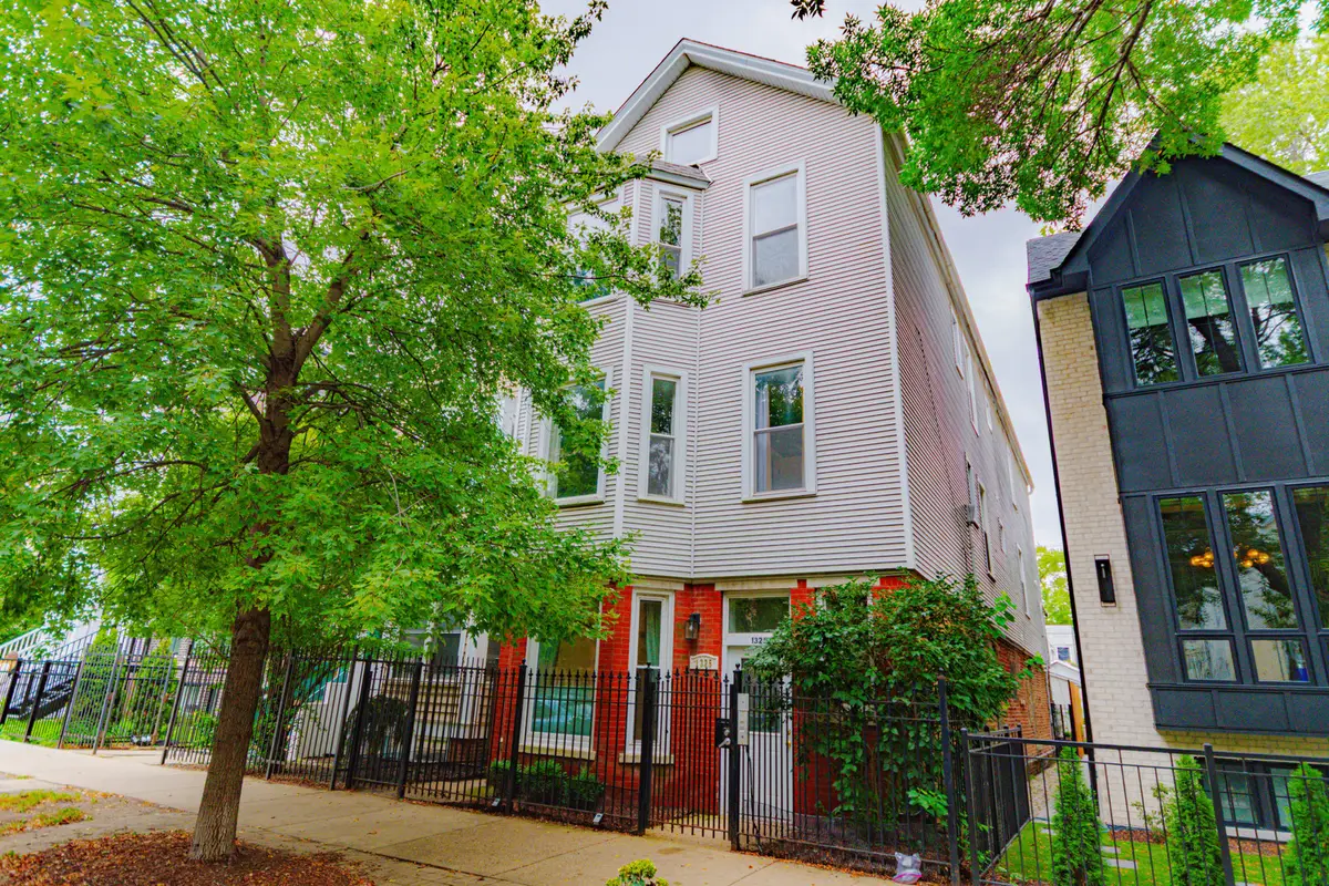 1325 W George Street #3, Chicago, IL 60657 - #1