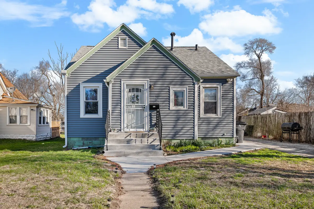 1021 21st Avenue, Rock Island, IL 61201 - #1