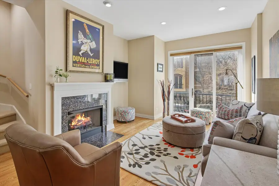 525 N Peoria Street, Chicago, IL 60642 - #3