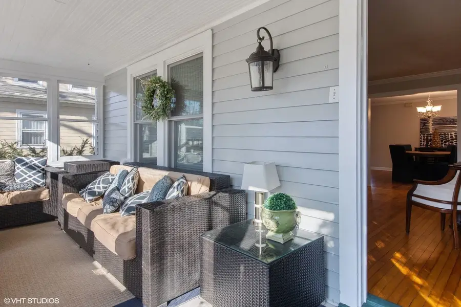 547 Melrose Avenue, Kenilworth, IL 60043 - #2