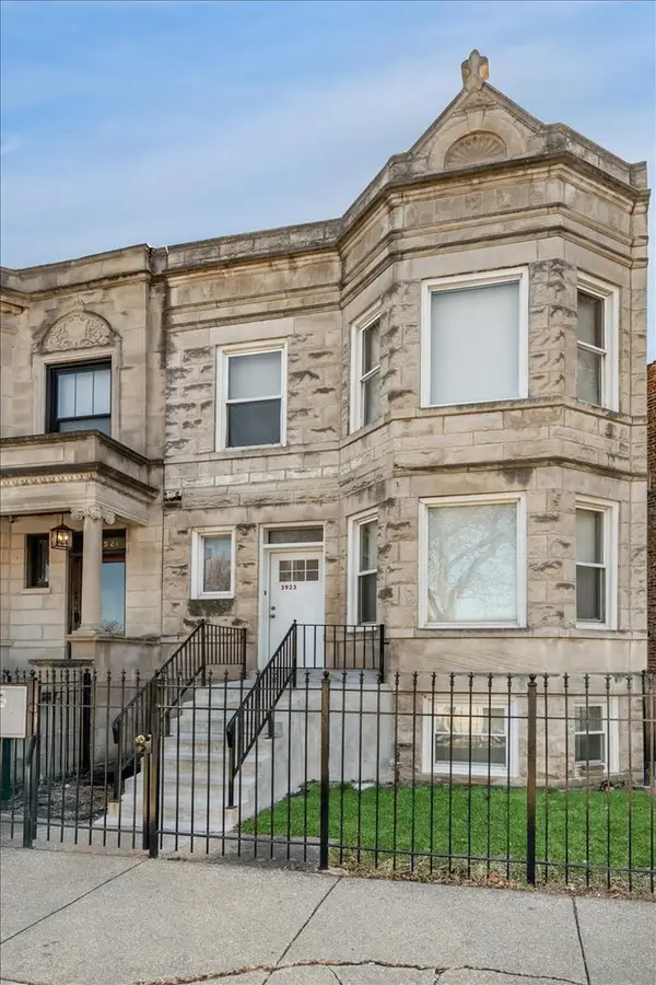 3923 W Polk Street, Chicago, IL 60624