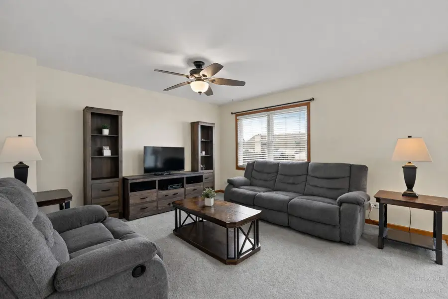 728 Carlisle Drive, Woodstock, IL 60098 - #2