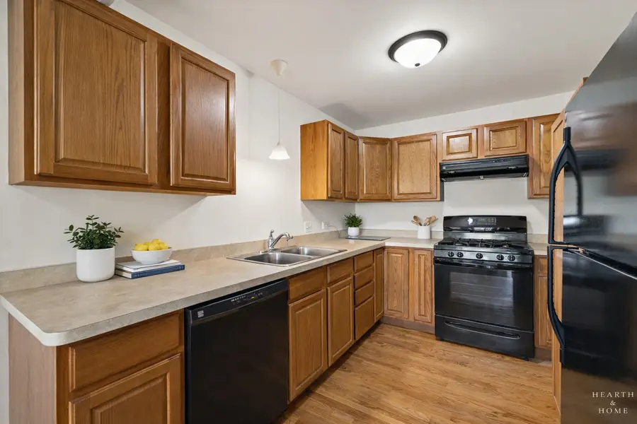 728 Carlisle Drive, Woodstock, IL 60098 - #3