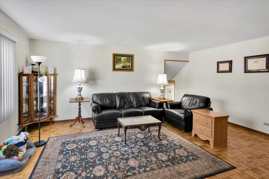 2914 Sheridan Drive, Woodridge, IL 60517 - #3