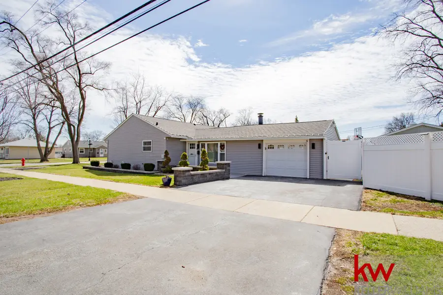 406 Rose Street, Bensenville, IL 60106 - #2