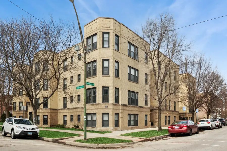 4634 N Albany Avenue #1, Chicago, IL 60625 - #2