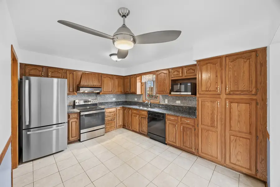 15730 Lamon Avenue, Oak Forest, IL 60452 - #3