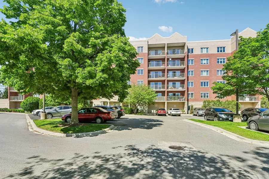 7450 N Lincoln Avenue #204, Skokie, IL 60076 - #2