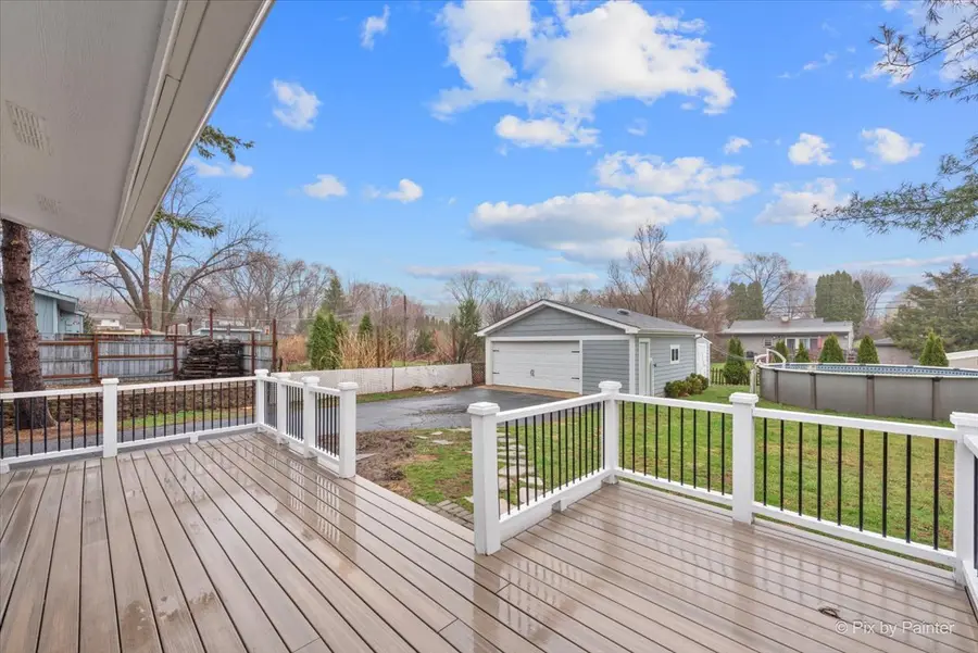 4418 Hickorynut Drive, McHenry, IL 60051 - #2