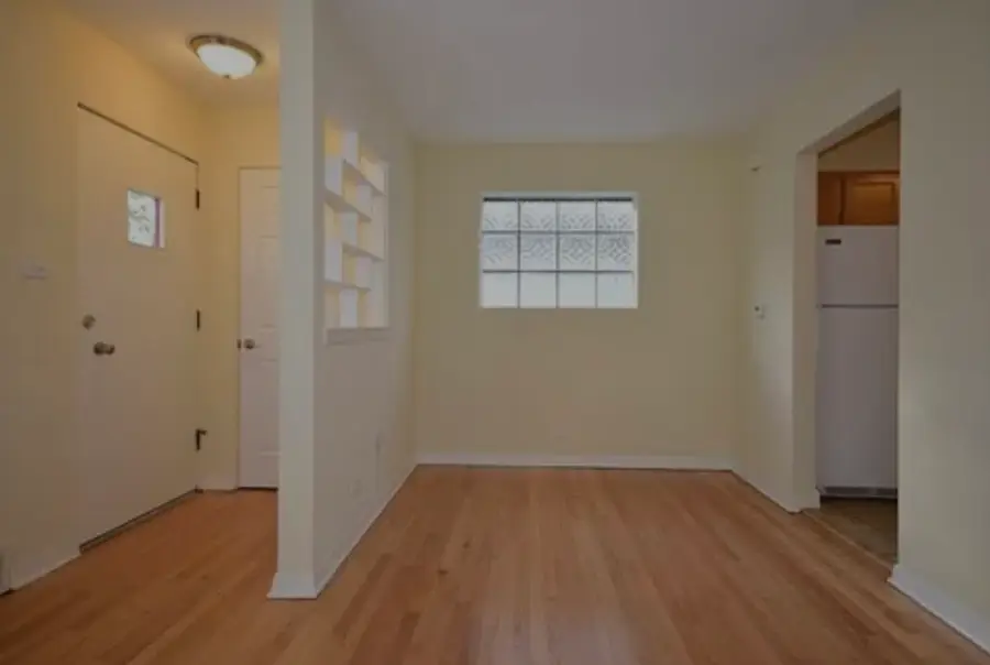 144 E Quincy Street, Riverside, IL 60546 - #3