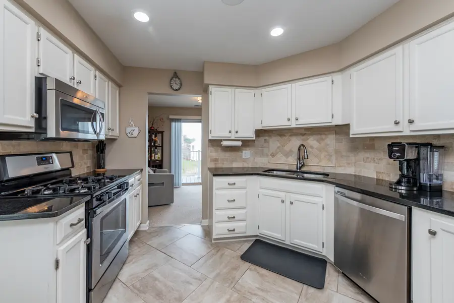 107 Templeton Street, Lake Bluff, IL 60044 - #3