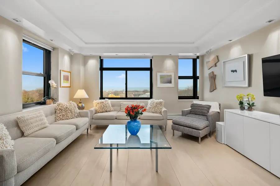 2100 N Lincoln Park West #8DN, Chicago, IL 60614 - #2