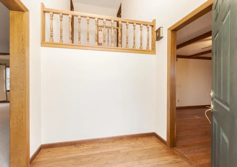 1402 E Indiana Avenue, Pontiac, IL 61764 - #3