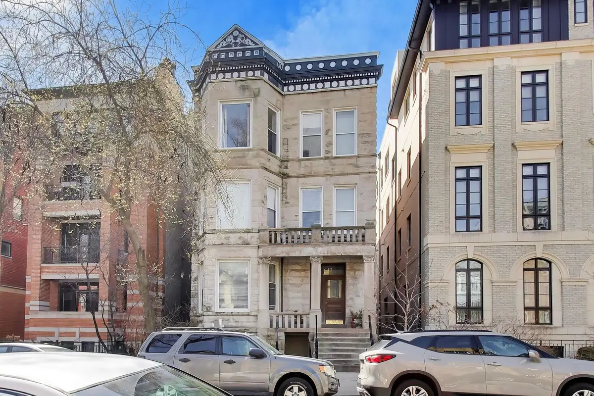 643 W Melrose Street #3, Chicago, IL 60657 - #1