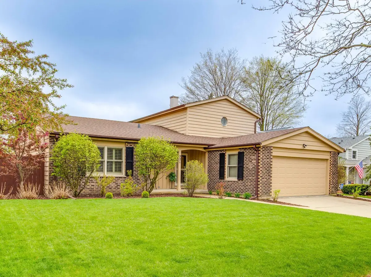 521 Sandy Lane, Libertyville, IL 60048 - #1